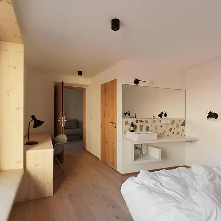 Apart Otel Urban - Wilten 24/7 İnnsbruck